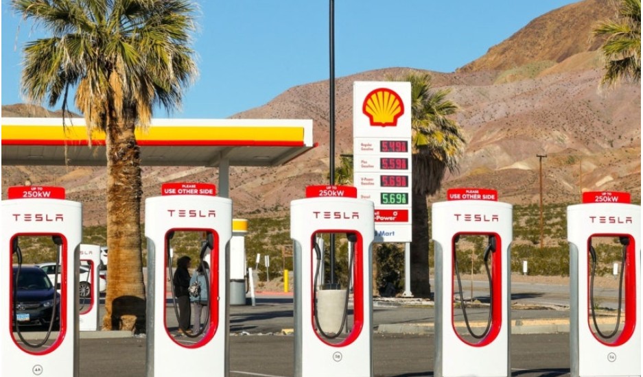 전기차 대중화와 배터리 수요 증가 전망